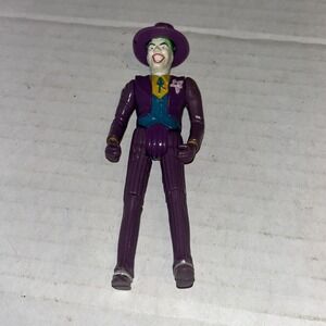 Toybiz 1989 Batman The Joker Action Figure Complete With Weapon Hat Accessory DC